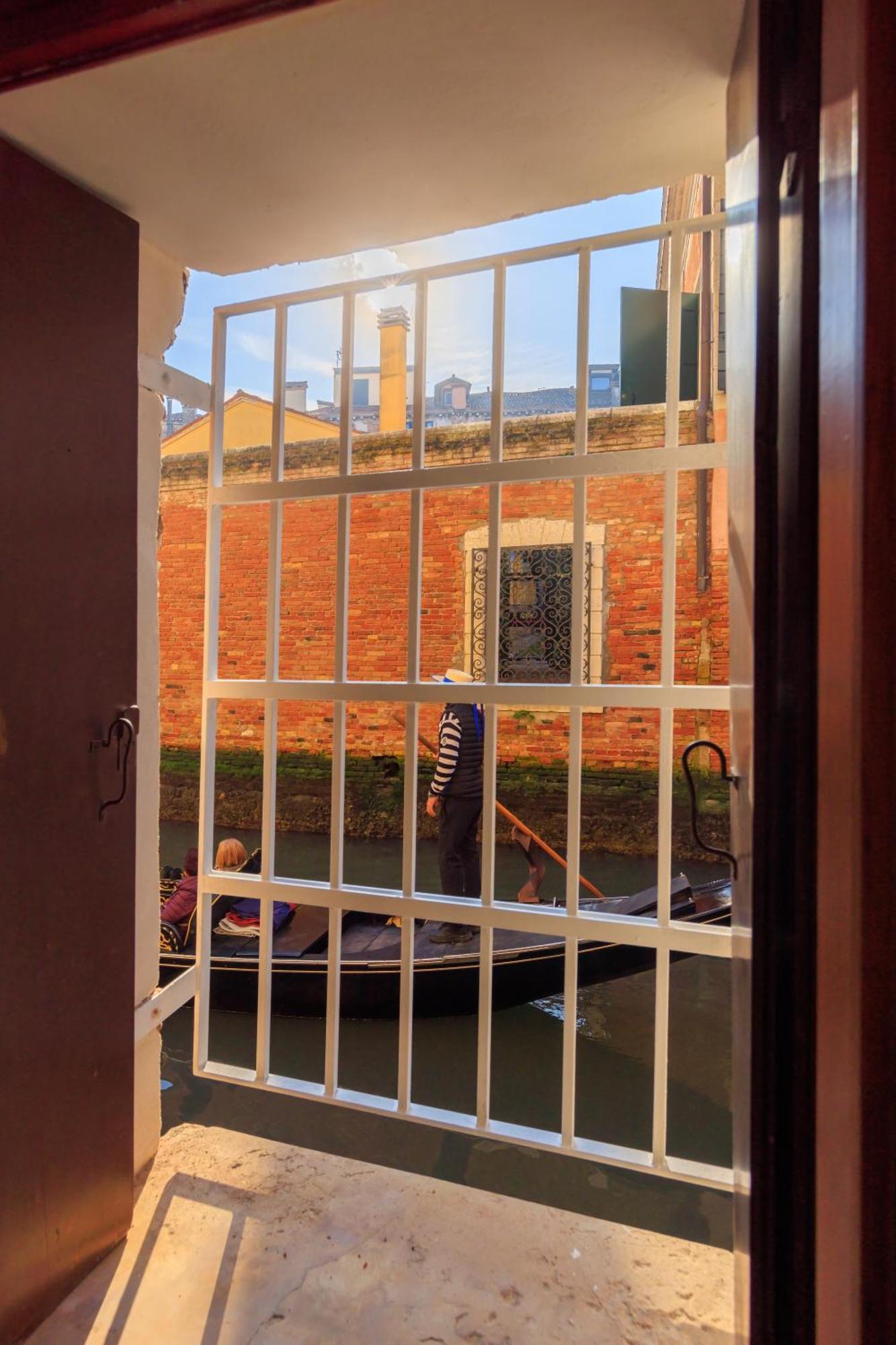 Ca' San Giacomo Canal View Apartamento Venecia